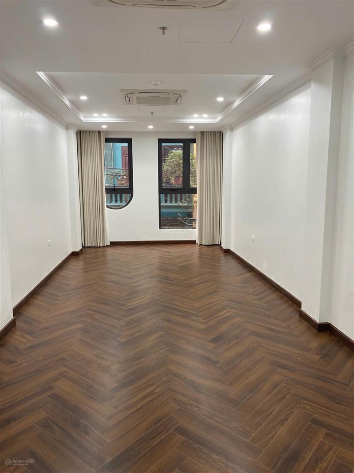 Phân lô vip trung kính xây mới 7 tầng thang máy  ô tô tránh  kinh doanh văn phòng