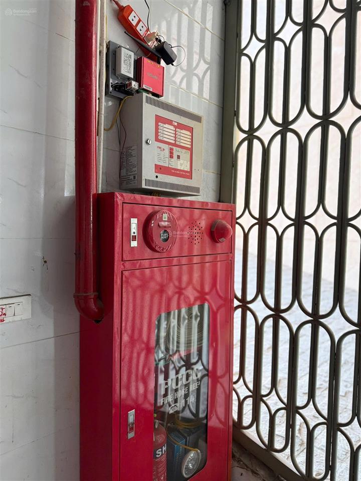 Đại hạ giá 10 tỷ! tòa văn phòng mp trịnh đình cửu lô góc 2 mặt tiềnxây mới 9 tầngdt 1.8 tỷ/năm