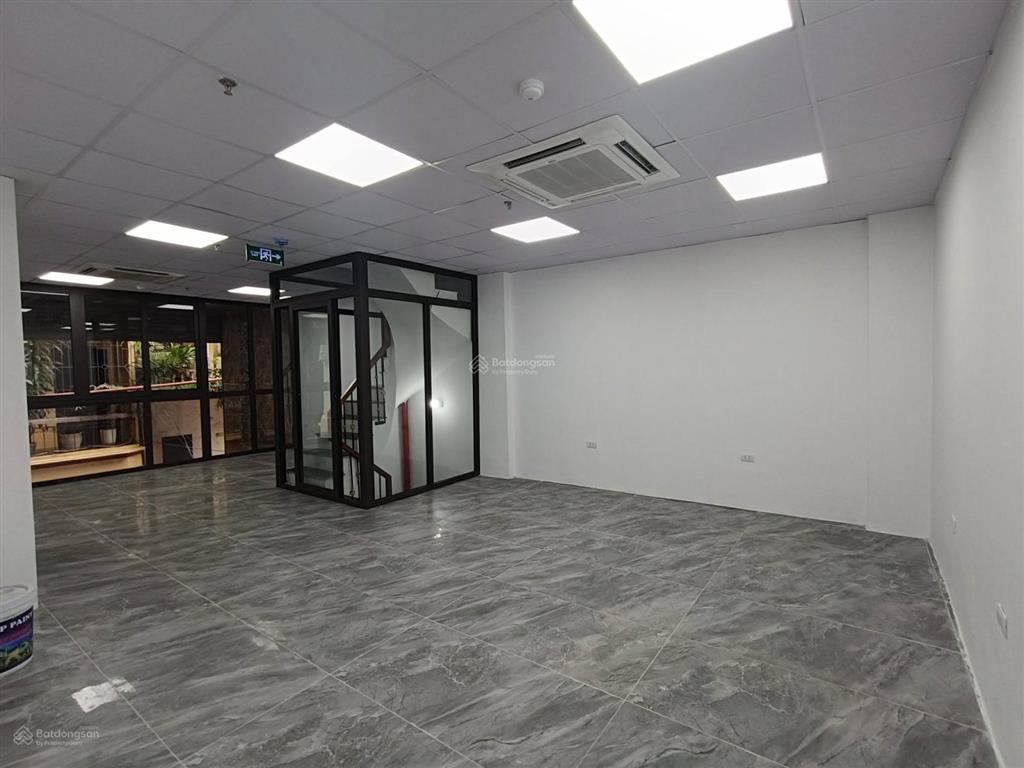 Tòa apartment xã đàn lô góc 2 mặt ngõ 9 tầng có hầm, ngõ thông ô tô, kinh doanh đỉnh, dt 2,4 tỷ/năm