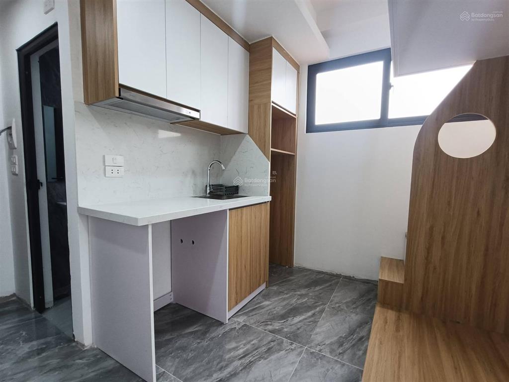 Tòa apartment xã đàn lô góc 2 mặt ngõ 9 tầng có hầm, ngõ thông ô tô, kinh doanh đỉnh, dt 2,4 tỷ/năm