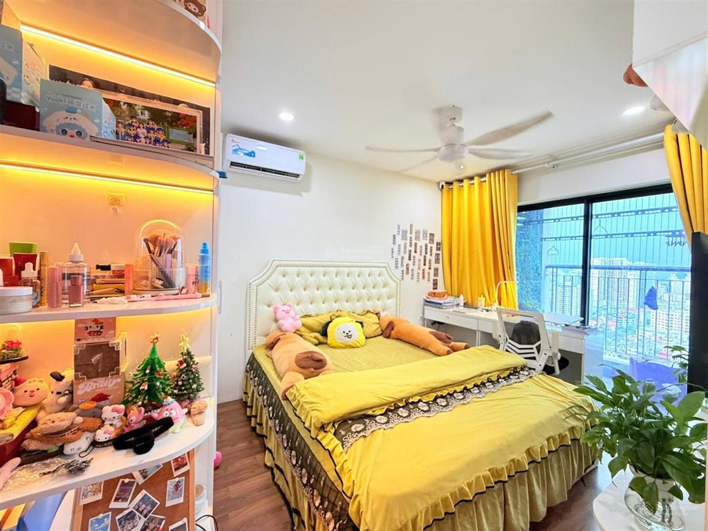 Hiếm  căn hộ diamond 136 hồ tùng mậu  104m2  3 ngủ  full nội thất cao cấp  giá chỉ 10,3 tỷ