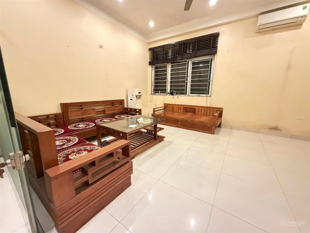 Bán nhà mỹ đình 12 tỷ, 43m2 x 7 tầng thang máy, ngõ 5m, ô tô 7 chỗ đỗ cửa