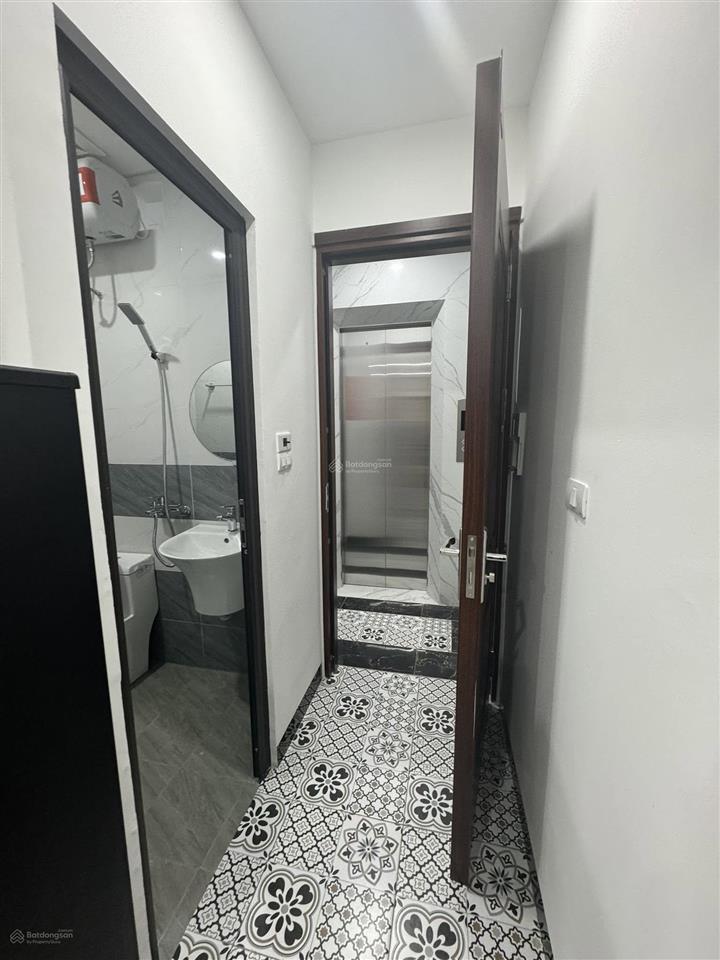 Siêu hiếm! tòa căn hộ trung liệt xây mới 7 tầng thang máy15 căn hộ dòng tiền 1 tỷ/nămgiá 18,5 tỷ