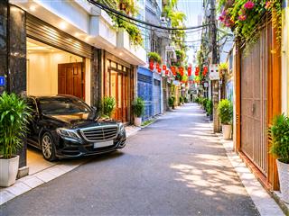Siêu phẩm phân lô rẻ nhất cầu giấy  ô tô 7 chỗ vào nhà  13.9 tỷ 47m2 xây 5 tầng  mt 4.4m