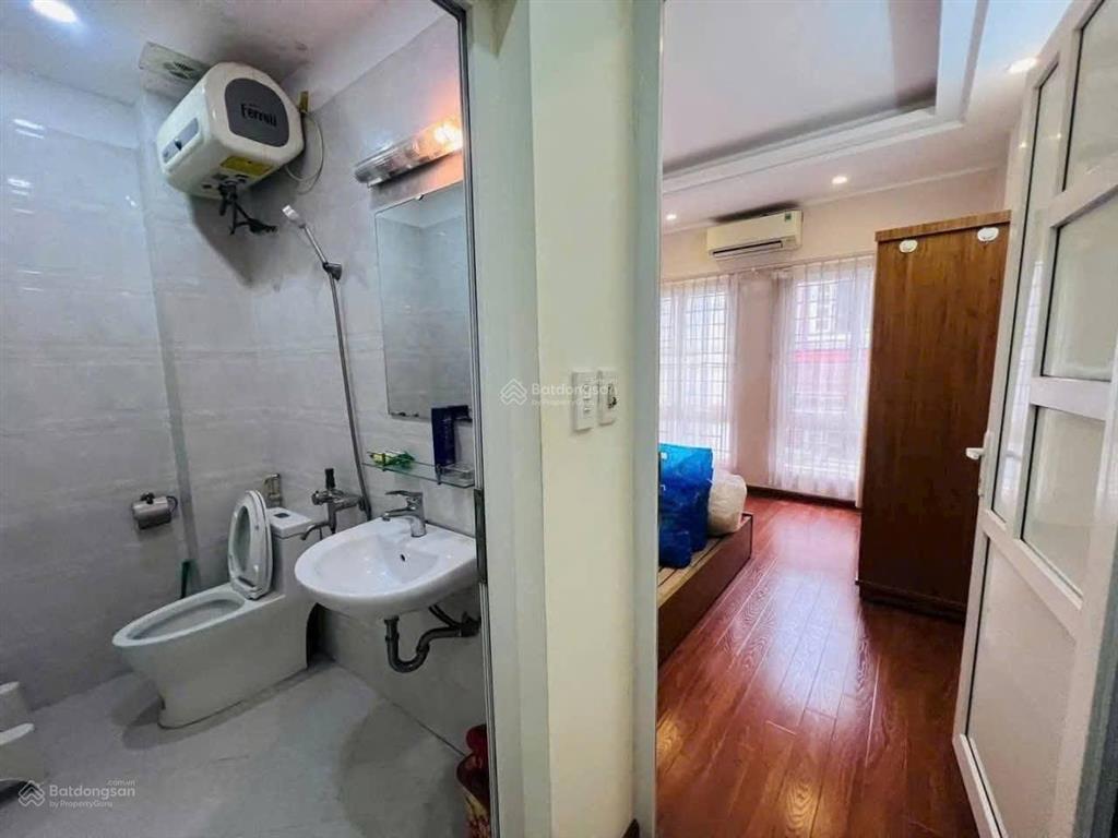Vị trí đắc địa! dương quảng hàm 37m x 5 tầng ô tô đỗ cửa ngõ thông  full nội thất 11,5 tỷ