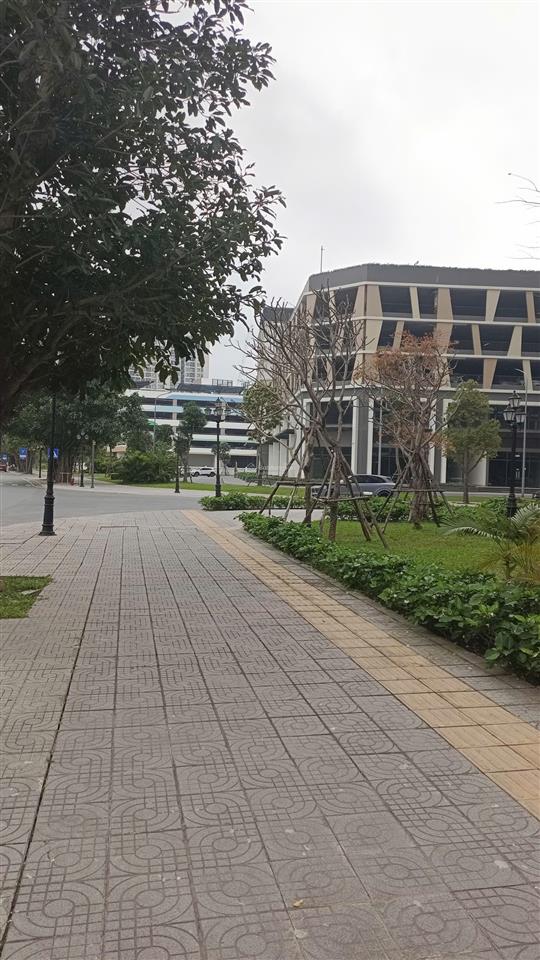 4,950 tỷ sở hữu căn góc 2 phòng ngủ 2 vs, 73,4 m2 view công viên, view trường học