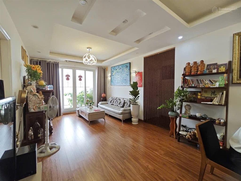 Cần bán trung cư cao cấp hà đông