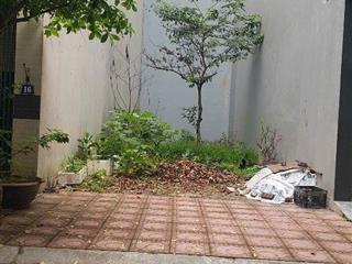 Đất phân lô Việt Hưng, Long Biên 75m², vỉa hè, ô tô tránh