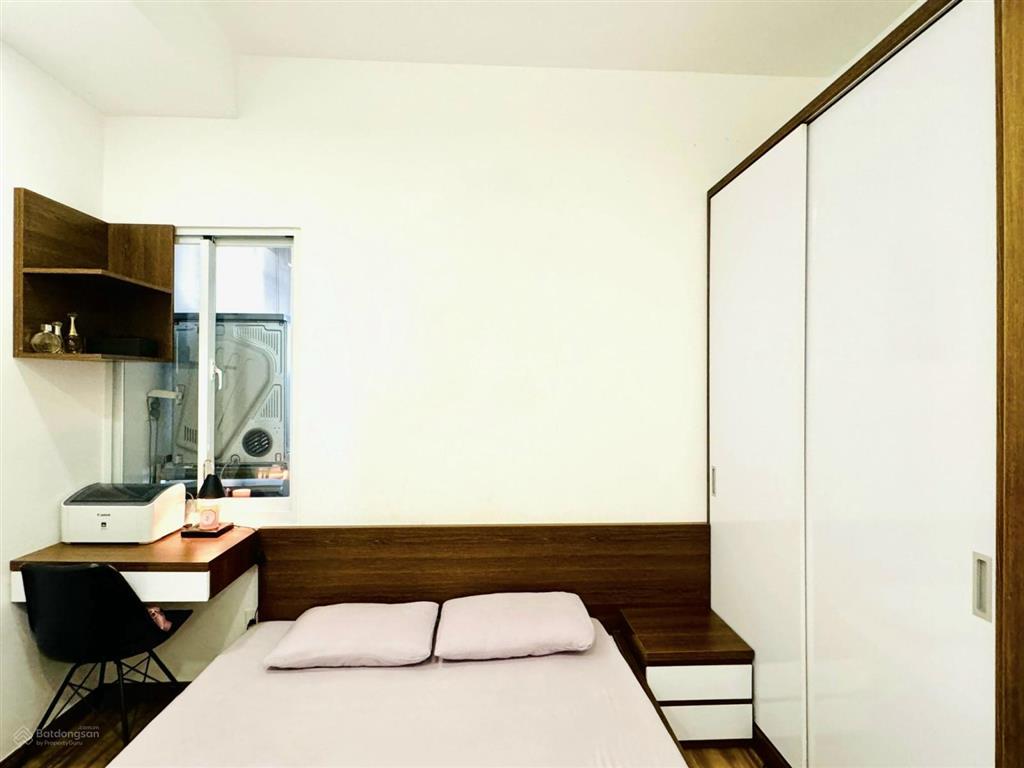Chính chủ bán gấp 2pn 2wc cc 9 view, q9, 2,95 tỷ, 65m2 có ban công.  gấp 0906 948 ***
