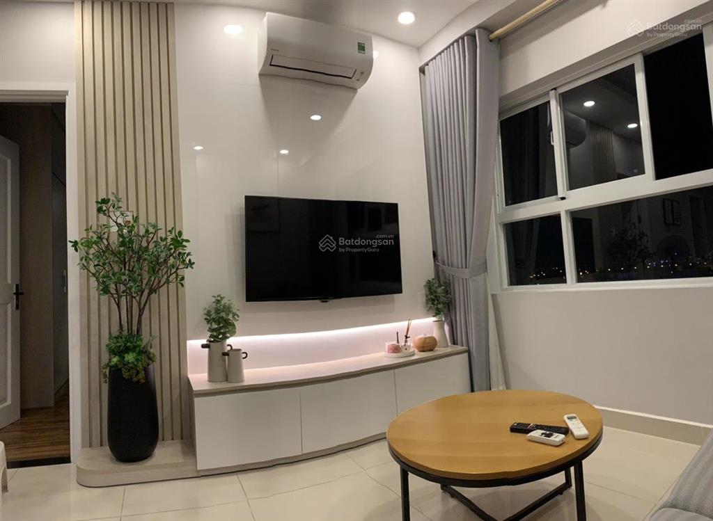 Cần bán gấp căn 3pn2wc 82m2 giá 4,1 tỷ,  ms huyền 0906 948 ***, cc 9 view