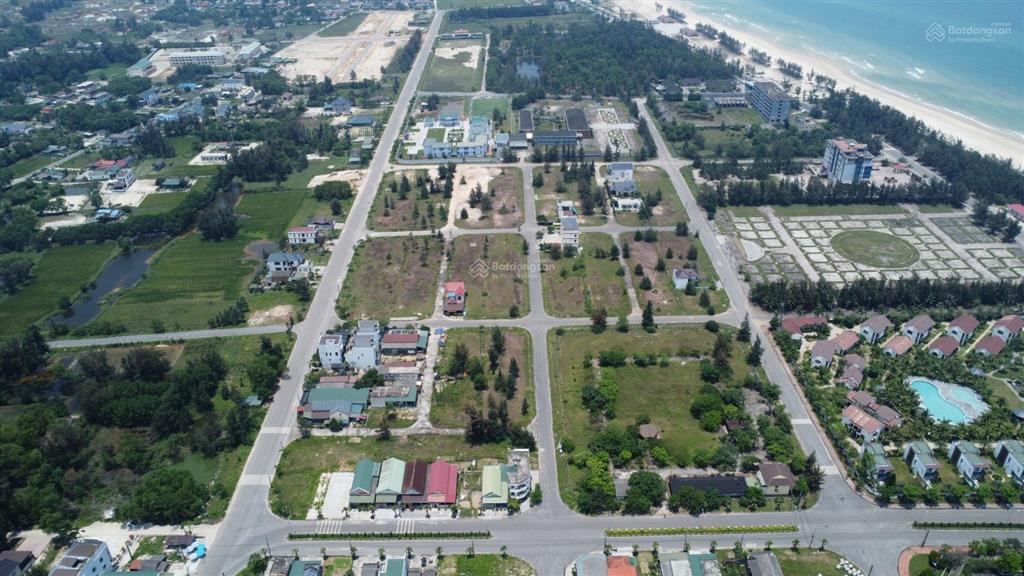 Bán đất biệt thự sau quảng trường biển quảng trị
