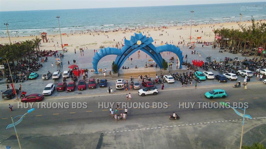 Siêu phẩm 200m2 hướng biển đường hoàng sa