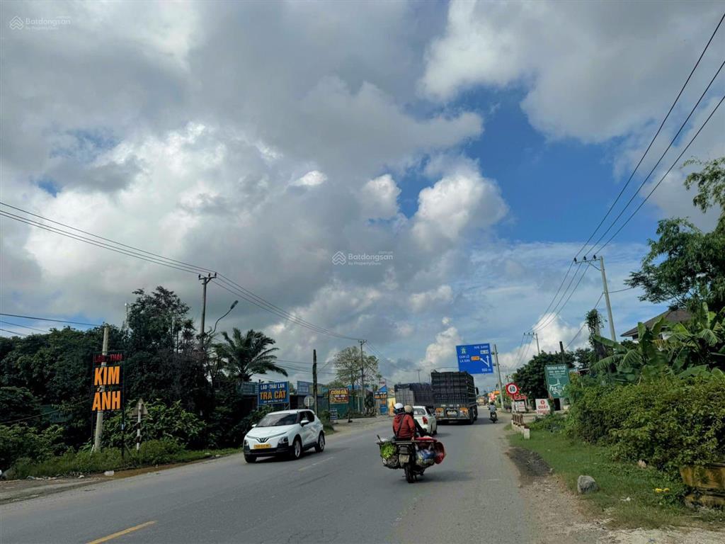 Bán kho xưởng 2700m² quốc lộ 9  hiếu giang, quảng trị