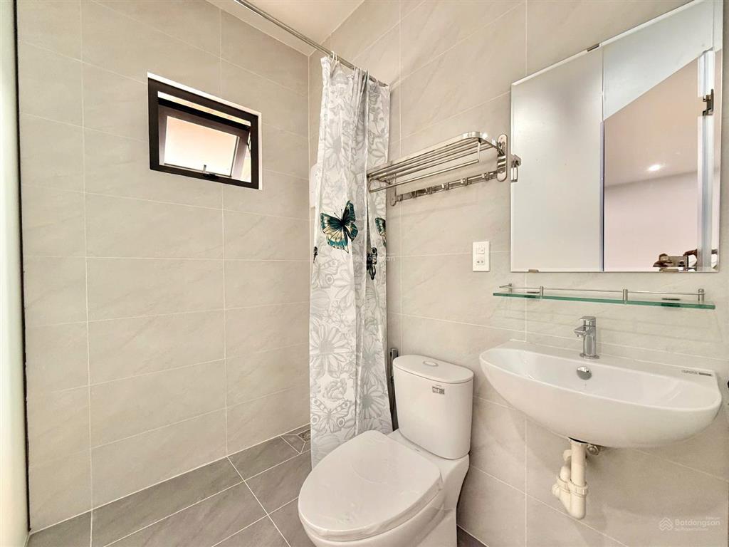 Khai trương studio ban công mới xây gần trần não