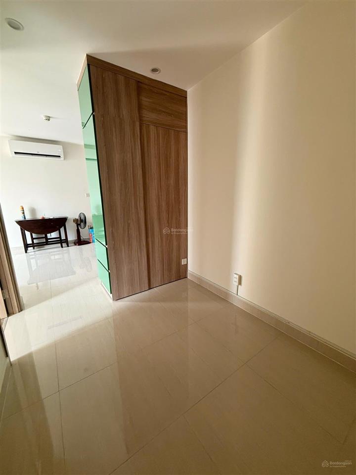 Cho thuê căn hộ 2pn  vinhomes grand park dọn vào ở liền