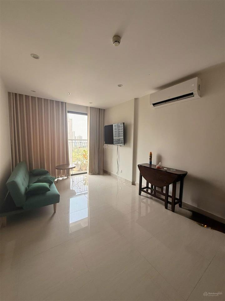 Cho thuê căn hộ 2pn  vinhomes grand park dọn vào ở liền