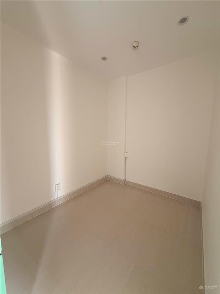 Cho thuê căn hộ 2pn  vinhomes grand park dọn vào ở liền