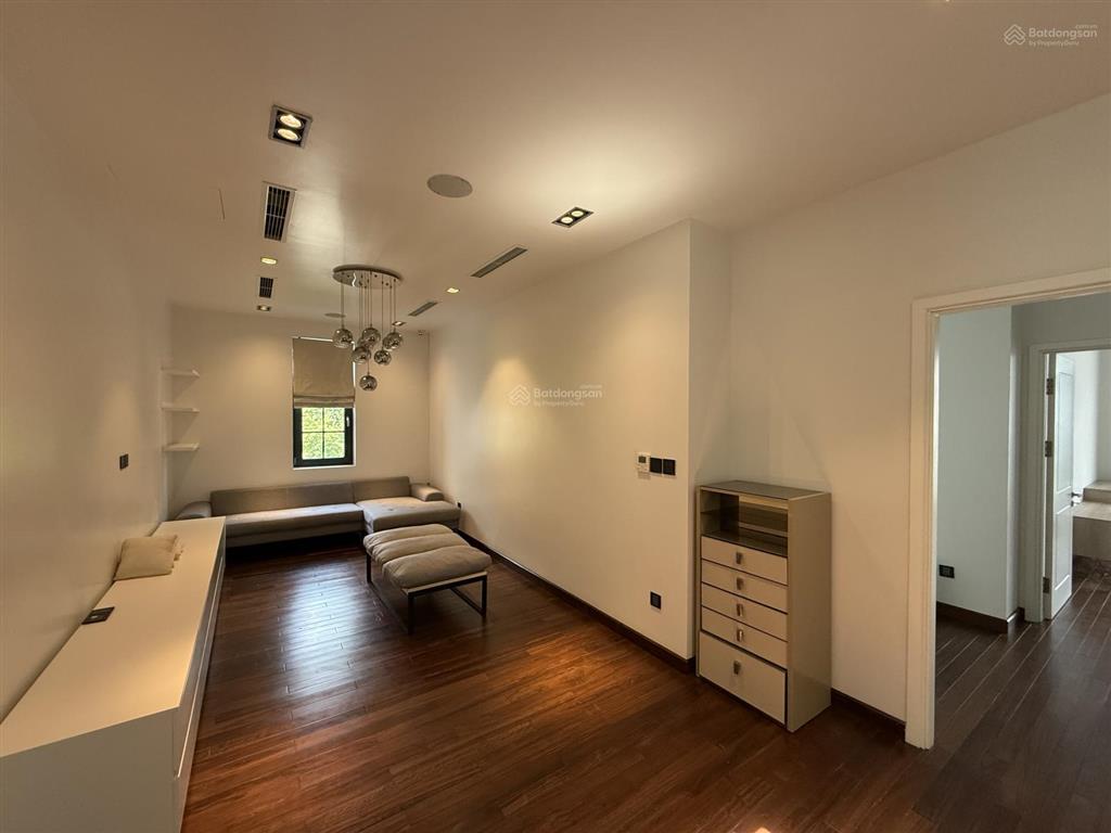 Siêu phẩm song lập góc gần 400m2, nội thất đẳng cấp 15 tỷ, tâm huyết, vị trí siêu vip view sông