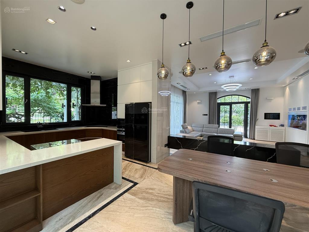 Siêu phẩm song lập góc gần 400m2, nội thất đẳng cấp 15 tỷ, tâm huyết, vị trí siêu vip view sông