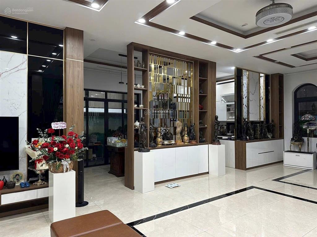 Siêu phẩm song lập 144m, hoàn thiện full nội thất. hoàn thiện tâm huyết, vị trí vip