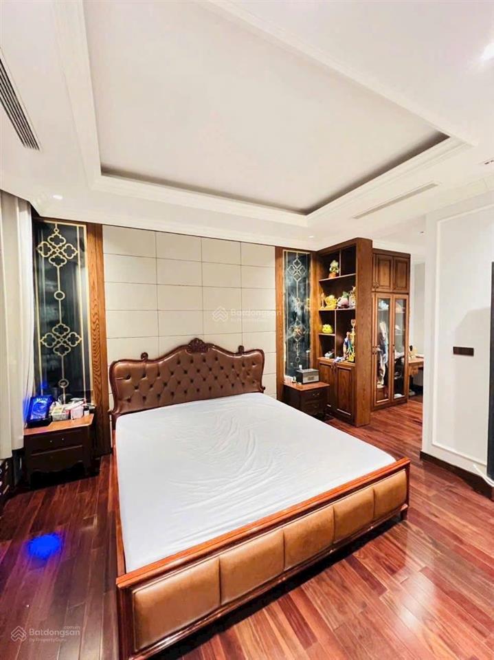 Song lập 144m manhattan vị trí hiếm có, full nội thất đẳng cấp , nhập khẩu. gần trường học
