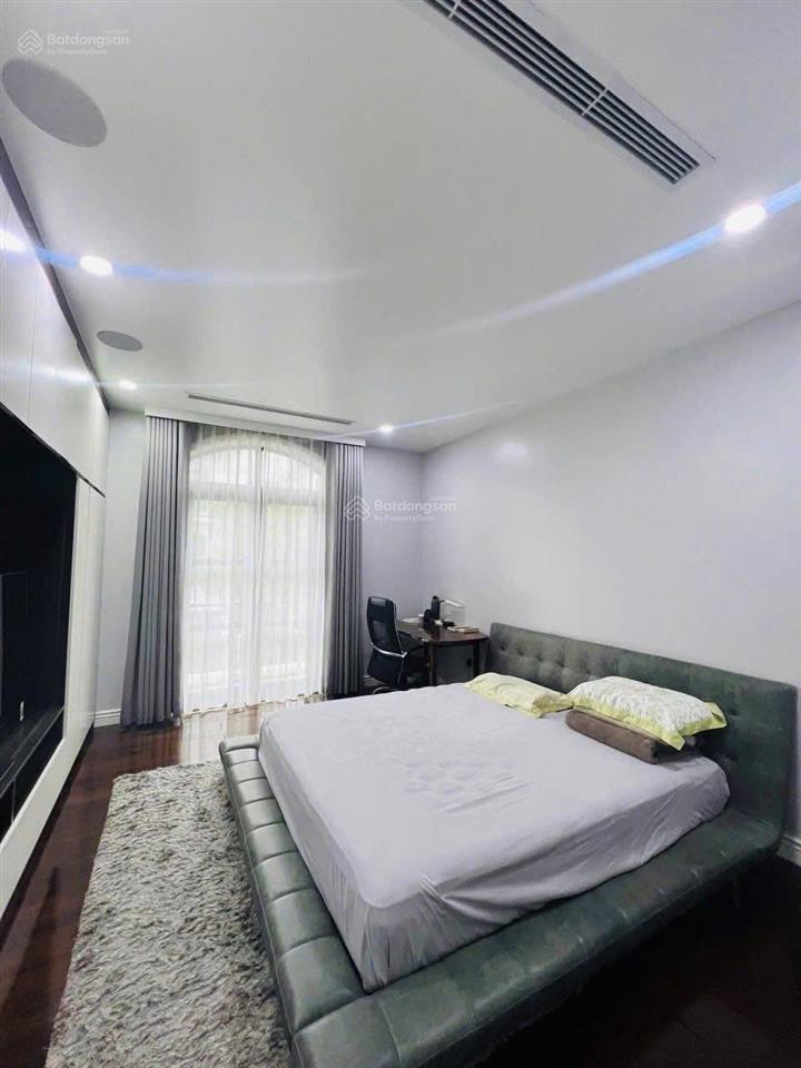 Siêu phẩm đơn lập. 400m. căn siêu vip, thang máy, nôị thất nhập khẩu , vị trí số 1 vin imperia