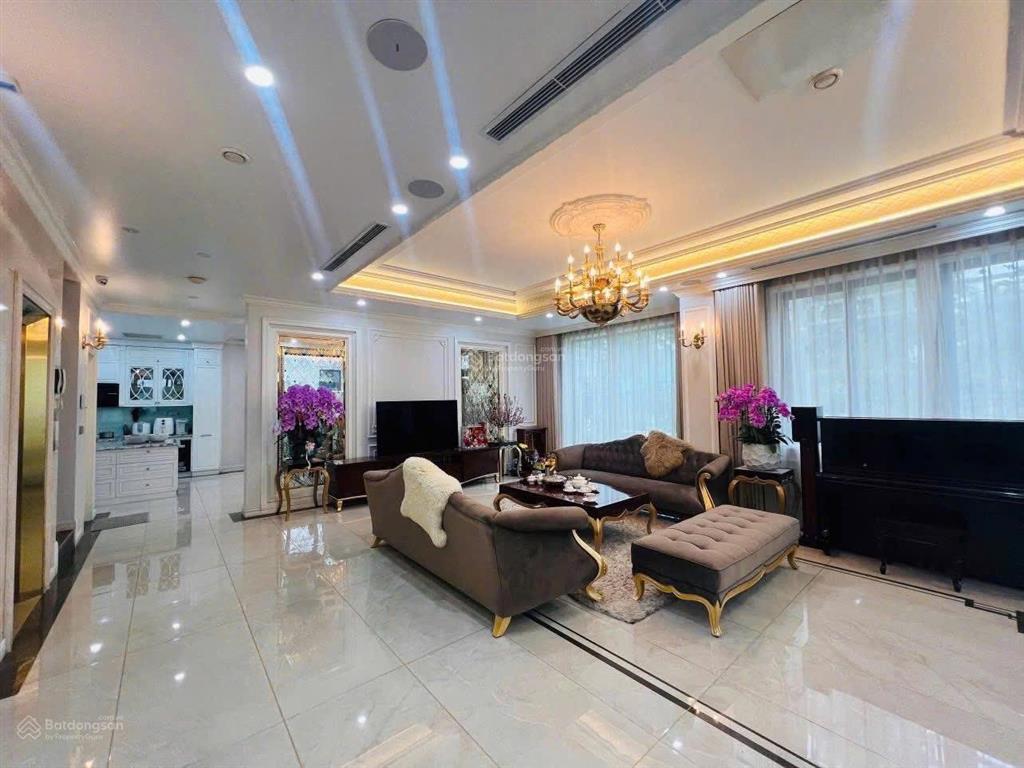 Siêu phẩm đơn lập. 400m. căn siêu vip, thang máy, nôị thất nhập khẩu , vị trí số 1 vin imperia