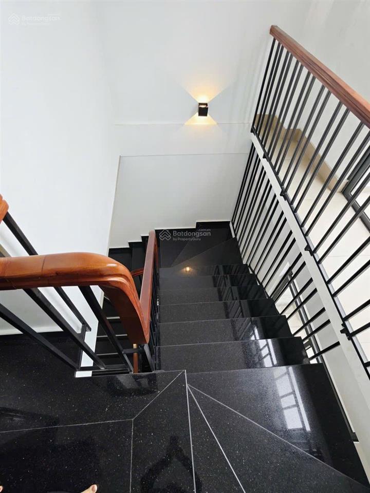 Siêu phẩm góc 154m, mặt tiền 15m. dòng tiền 450triệu/năm. ngay cổng dự án. full nội thất