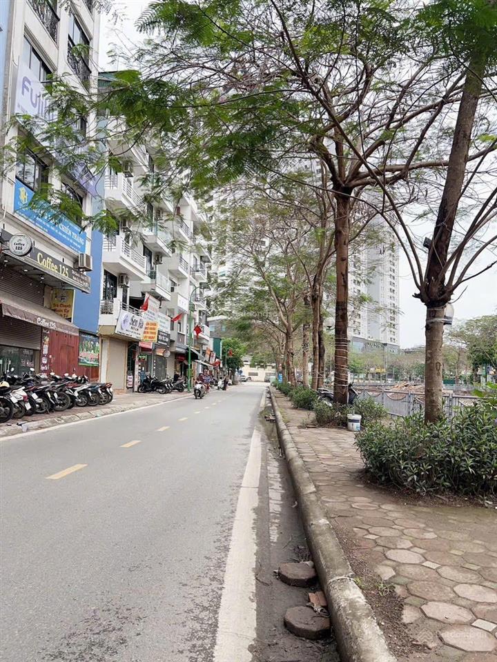 Siêu phẩm toà văn phòng mặt bờ sông sét nhà mới 7 tầng thang máy dt62m2 mt5m thiết kế thông sàn