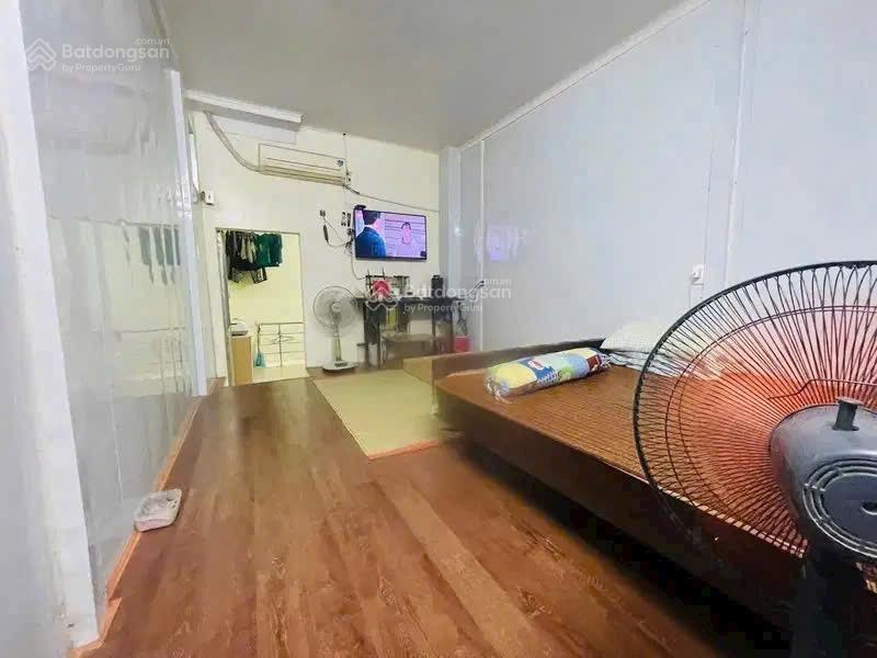 Víp hàng cực hiếm chỉ 5 tỷ có nhà 4 tầng phố khương trung dt 28/32m2 mt 3,1m 20m ra mặt phố