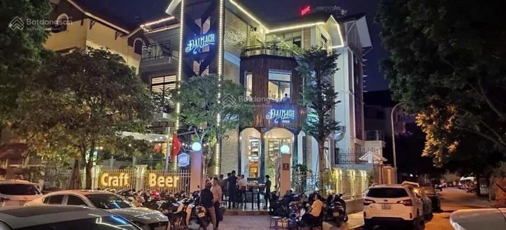 Siêu biệt thự khu đô thị trung hoà trung yên cầu giấy dt200m2 mt15m 5 tầng kinh doanh đẳng cấp