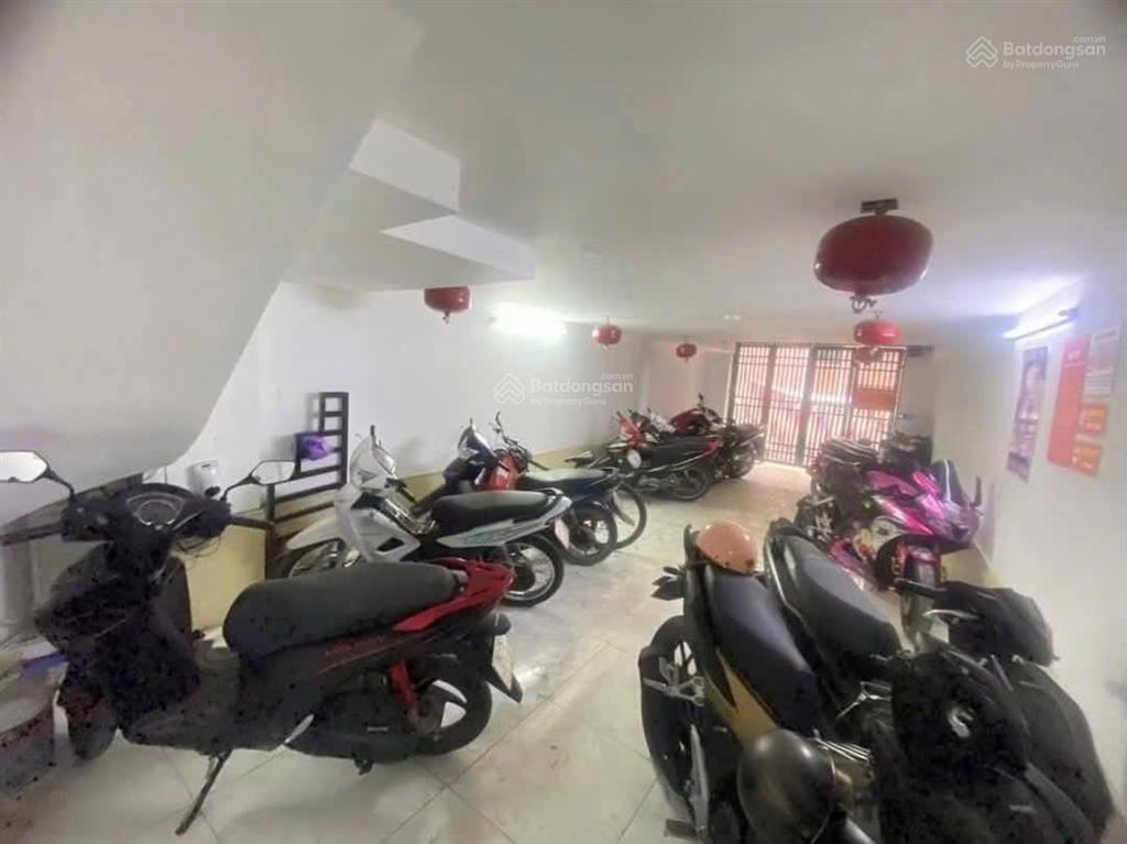 Dòng tiền khủng long phố bùi xương trạch tt quận thanh xuân dt 75m2 mt 5,5m 7t thang máy 18 phòng