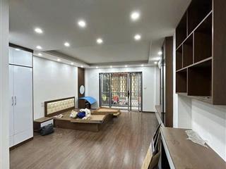 Chính chủ cần bán gấp nhà 6 tầng thang máy mới phố lê văn lương dt 50m2 mt4,5m chỉ 30m ra mặt phố