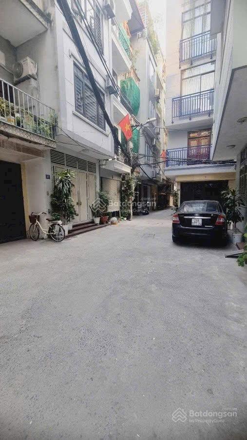Siêu phẩm phân lô phố chùa láng ôô đỗ cửa 6 tầng thang máy dt 36/42m2 mt 6m nhà mới full nội thất