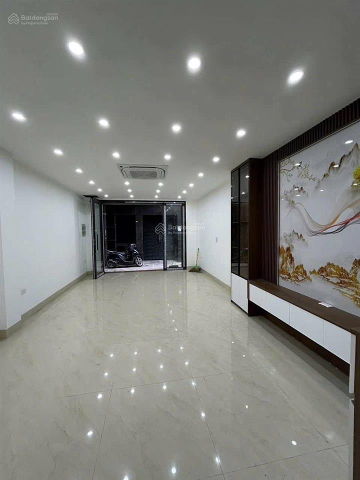 Chính chủ cần bán gấp nhà 6 tầng thang máy mới coong phố lê văn lương dt50m2 mt4,5m ngõ thông