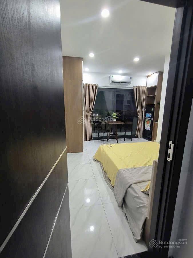 Chính chủ bán căn hộ dòng tiền cực khủng 6t thang máy phố phạm văn đồng dt60m2 mt4,2m 13 căn hộ