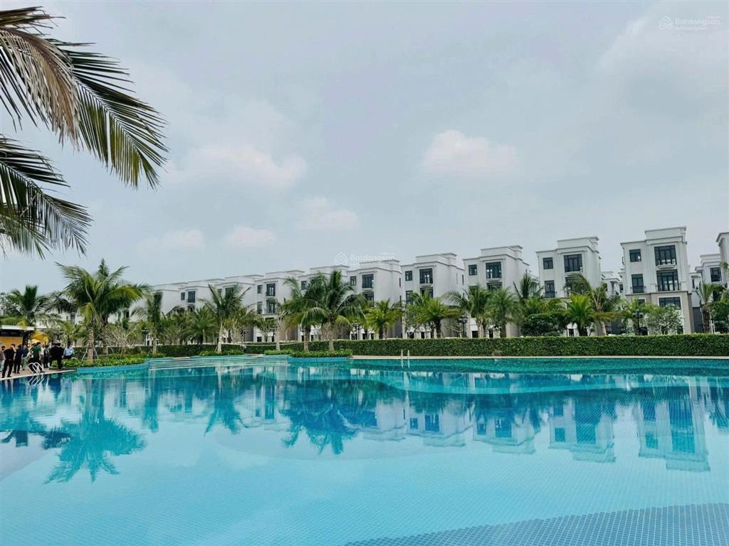 Cần tiền bán gấp căn biệt thự song lập vinhomes ocean park, dt 144m2, xd 4.5 tầng, giá 11.780 tỷ