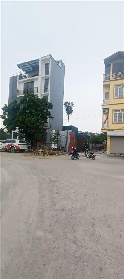 Bán đất đấu giá ngũ hiệp xe cont vào đất dt 68m/ giá 9,5tỷ. siêu rẻ cho nhà đầu tư