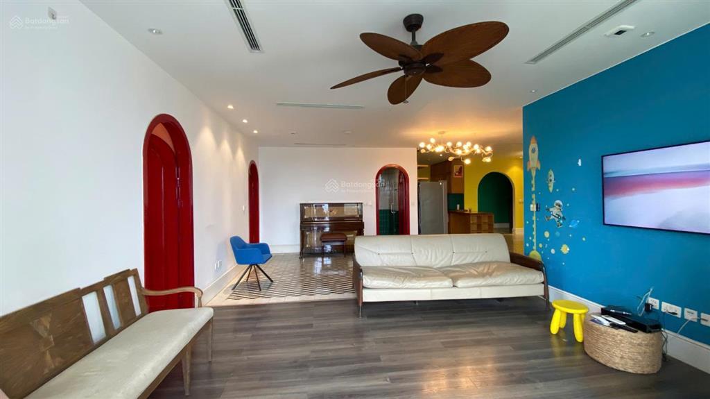 Bán căn góc tầng cao tòa l5 ciputra