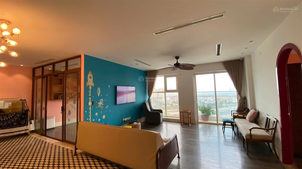 Bán căn góc tầng cao tòa l5 ciputra