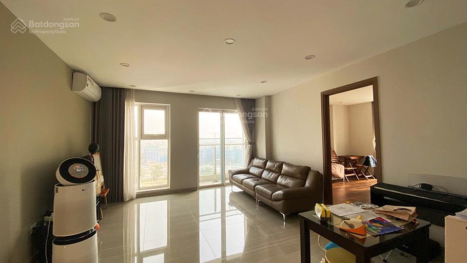 Căn hộ 2 ban công view trọn công viên 65ha cần bán tại tòa the link ciputra