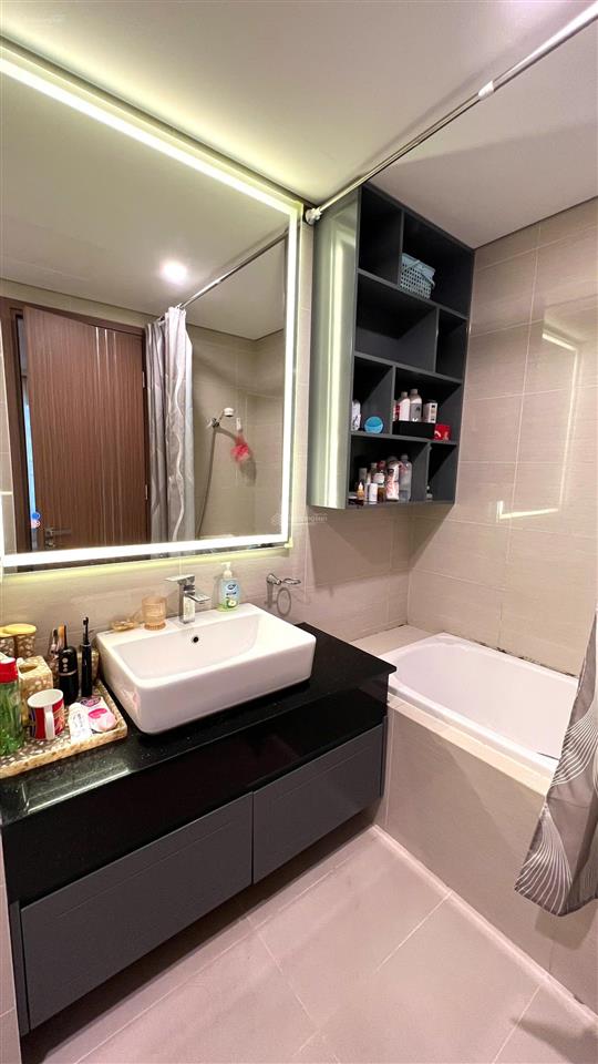 Bán căn hộ tầng cao tòa l5 ciputra