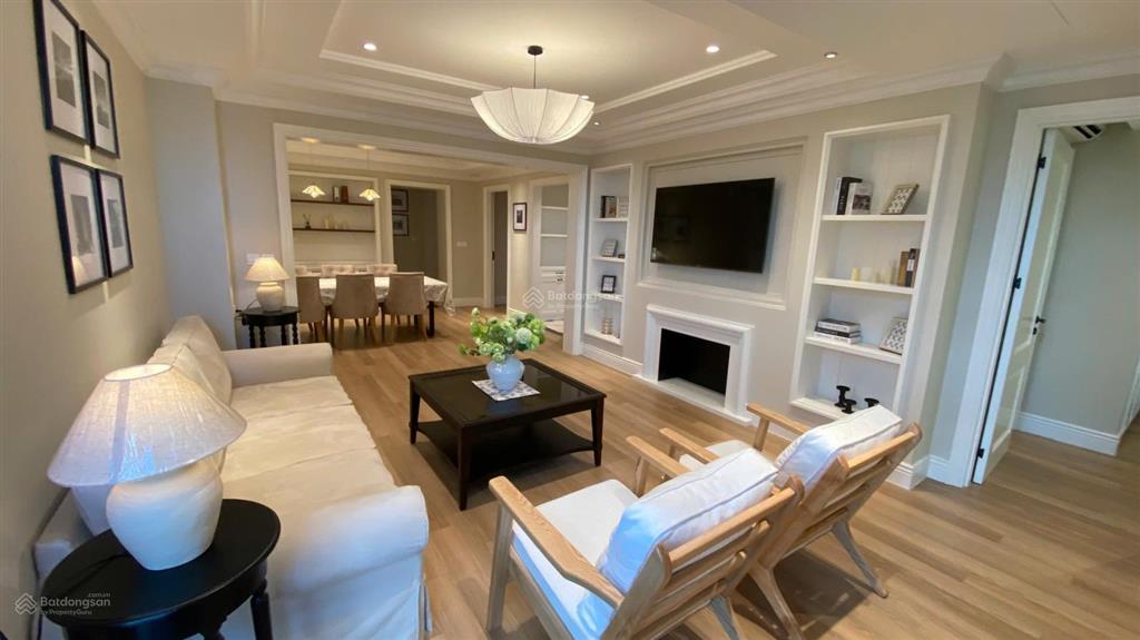 Căn hộ tầng cao view hồ tây cần bán tại g3 ciputra