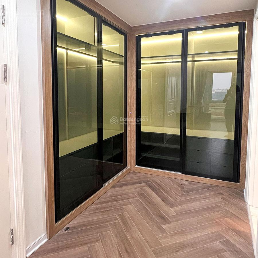Bán căn hộ cao cấp p2 ciputra 145m thang máy riêng view trọn công viên 65ha