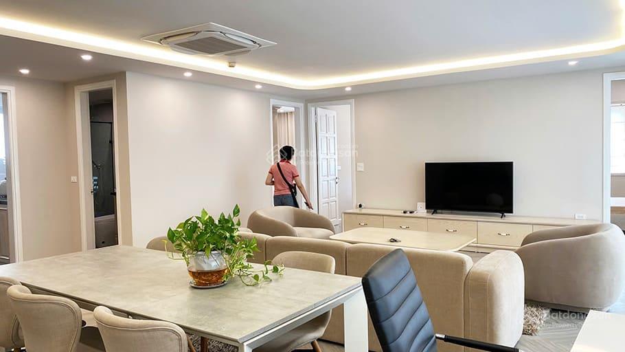 Bán căn hộ tầng cao tòa g2 ciputra nội thất đẹp