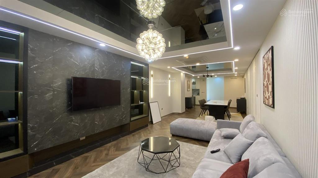 Bán căn hộ tầng cao view nội khu tòa p1 ciputra hà nội