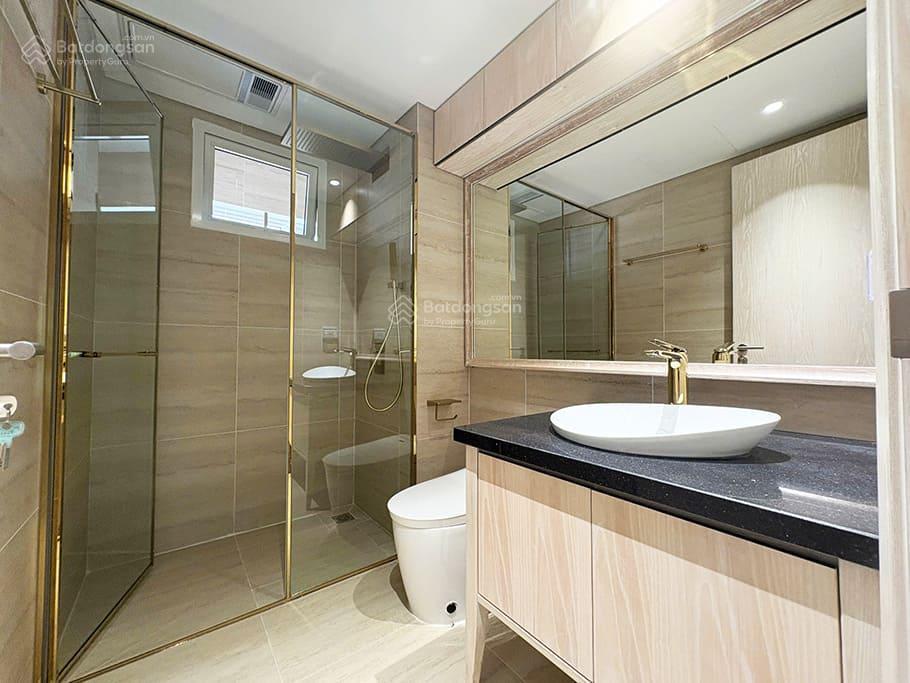 Bán căn hộ tầng cao view hồ tòa g3 sửa chữa đẹp