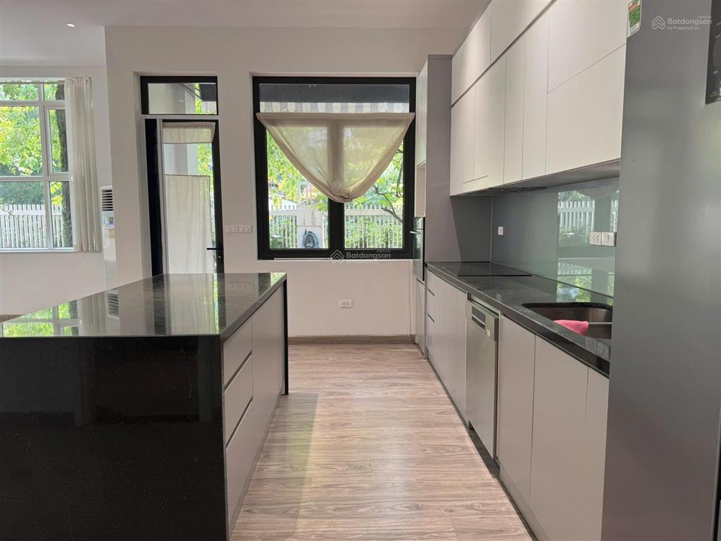 Cho thuê biệt thự t8, nam thăng long  ciputra, giá thỏa thuận, 219m2, 4pn, 4wc