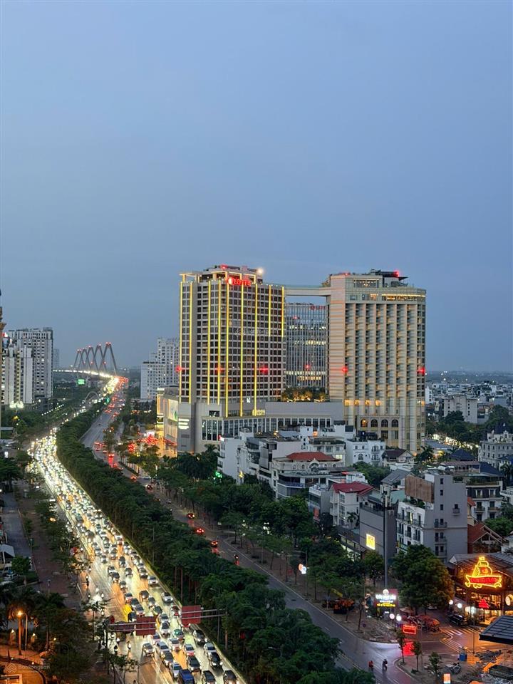 Cần bán căn hộ tầng cao view hồ tòa g3 ciputra hà nội