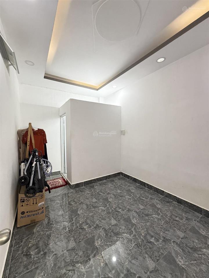 Nhà hiếm ngang 5m  2 tầng 3pn  42.5m2  chỉ có 3.55 tỷ